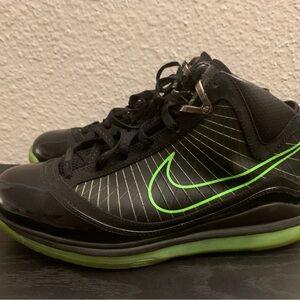 Size 10.5 - Nike Air Max LeBron 7 Dunkman original box